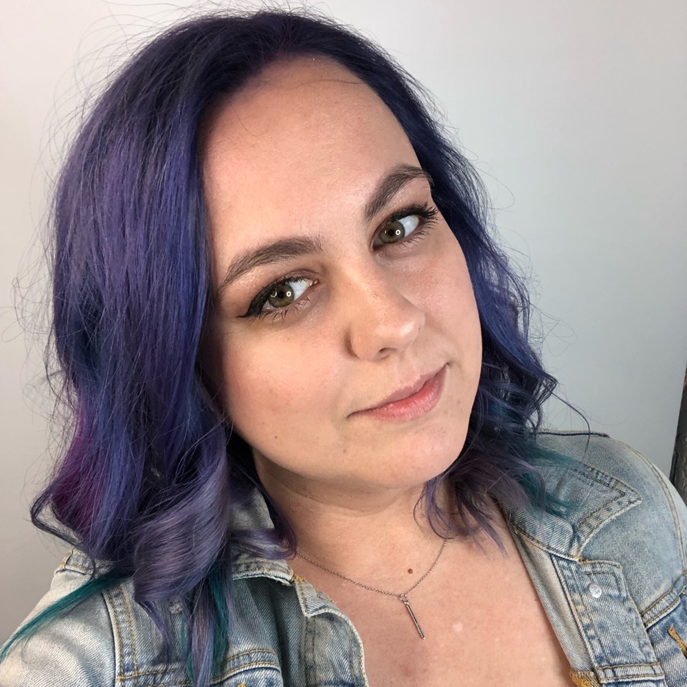 Meet your Posher, Cortney